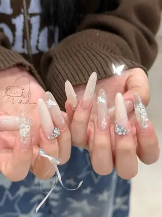 ネイル ronronne .のネイルデザイン