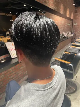 カラー メンズ rin 🖤〈大宮〉のヘアスタイル