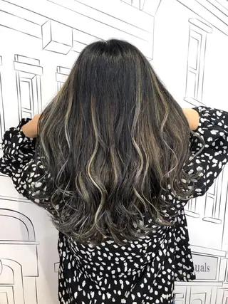 セミロング カラー TOMOKA 艶髪/透明感カラーのヘアスタイル