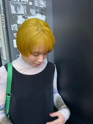 ショート カラー スパイラルパーマ 🌐hina⭐️のヘアスタイル