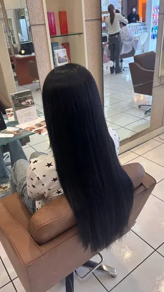 ロング 艶カラー  髪質改善 🍓苺奈のヘアスタイル