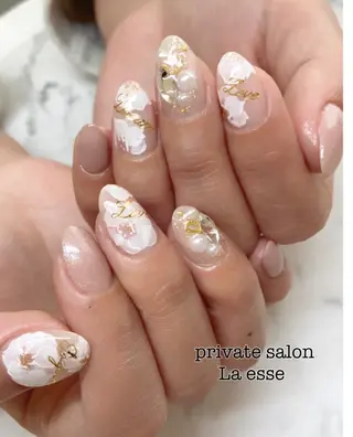 ミディアム ネイル プライベートサロン La esseのネイルデザイン