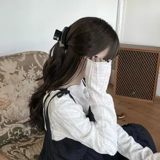 ロング カラー モテ艶🪄透明感カラ ー🦋RION🦋のヘアスタイル