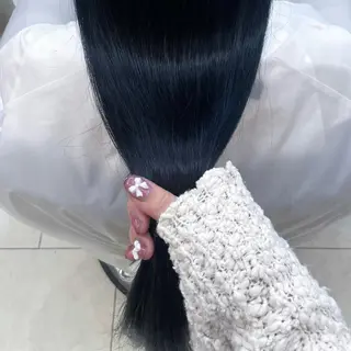 ロング Zina KIMIYOのヘアスタイル