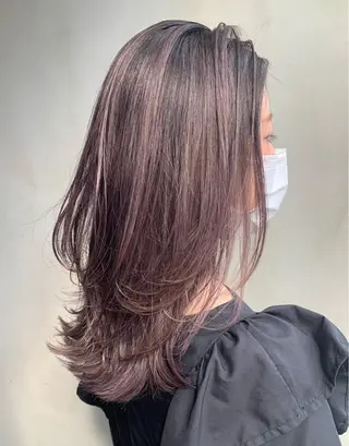 セミロング yui .のヘアスタイル
