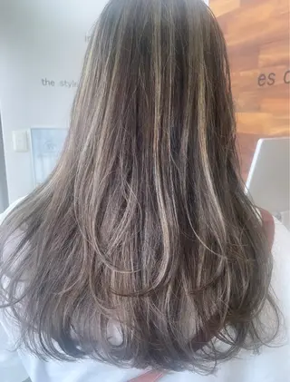 ロング 垢抜け/イメチェン color🦩ちあきのヘアスタイル