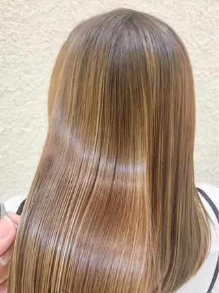 セミロング 艶髪美容師　森田 優貴のヘアスタイル