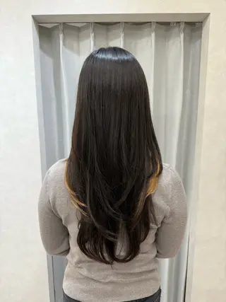 ロング ヘアアレンジ 炭屋 波音のヘアスタイル