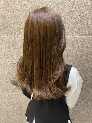 セミロング デザインカラー/ボブ ブリーチカラー/ユリのヘアスタイル