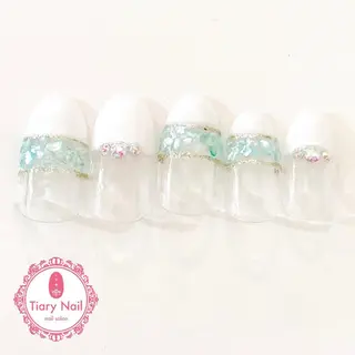 ネイル tiarynail K K🐼のネイルデザイン
