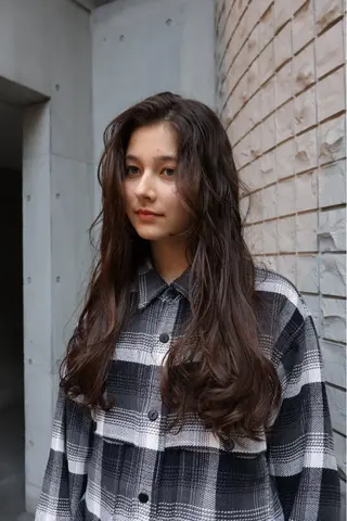 ロング newi京橋 yukaのヘアスタイル