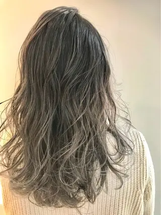 セミロング カラー MIYU /メンズパーマ✨💫のヘアスタイル