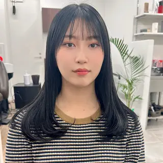 セミロング カラー ブリーチなし/レイヤ ー特化🌈Tommyのヘアスタイル