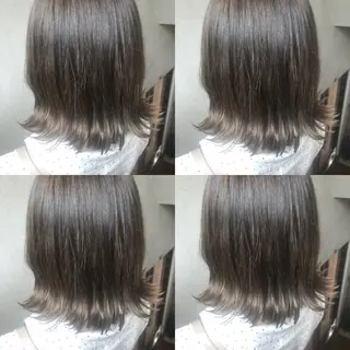 ミディアム カラー 小栗 麻衣のヘアスタイル