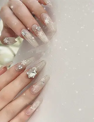 ネイル D-BEAUTY Nailsalonのネイルデザイン