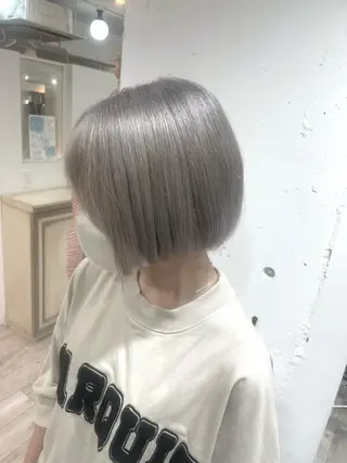 ショート カラー カラーが上手い 辻悠月のヘアスタイル