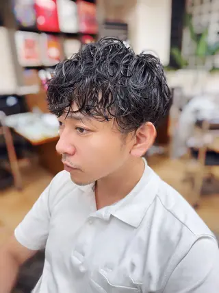 ショート dolphin ドルフィンオーナーのヘアスタイル