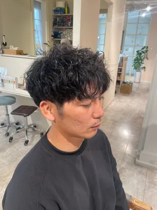 パーマ メンズ 推しｶﾗｰ/韓国/ ﾋﾟﾝｸ/Renonのヘアスタイル