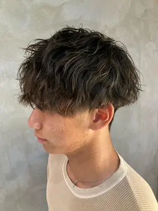 ショート パーマ メンズ 波巻きスパイラルパー マ/シャドウパーマ駿のヘアスタイル