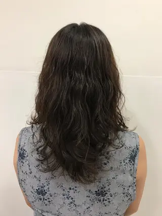 ロング パーマ 大石 さやかのヘアスタイル