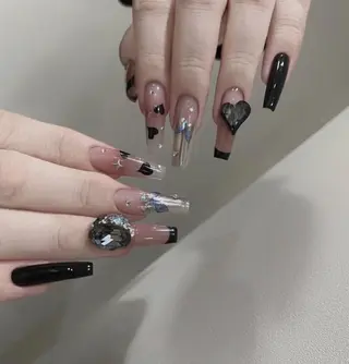 ネイル 🍑 momo_nailのネイルデザイン