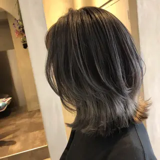 ミディアム カラー 植田 彩のヘアスタイル