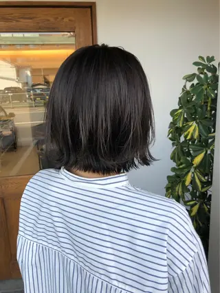 カラー mu ku.のヘアスタイル