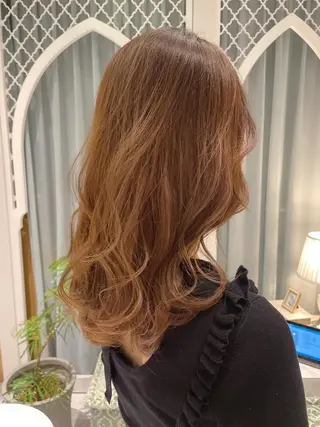 カラー 渡辺 麻衣のヘアスタイル
