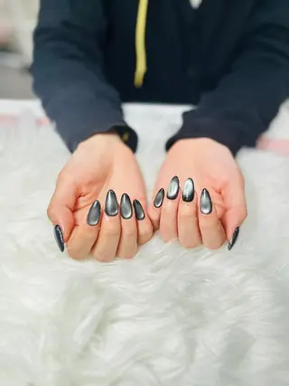 ネイル AURA NAIL 上前津のネイルデザイン