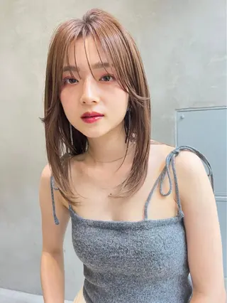 ミディアム 美髪矯正 透明感 カラー⭐️ユウキのヘアスタイル