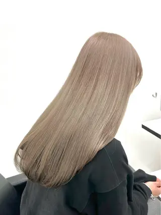 セミロング カラー 透明カラー✨ ブラウンカラーひなたのヘアスタイル
