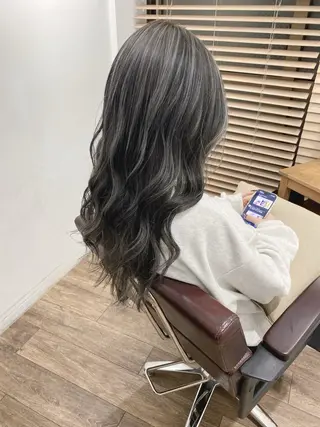 ロング カラー ハイライト⭐️上野 高広のヘアスタイル