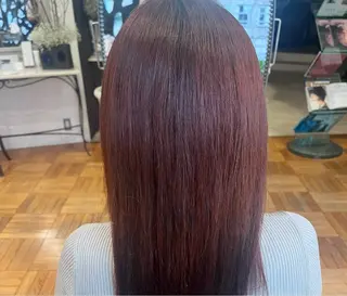 セミロング Miyabi/ スパ/シェービングのヘアスタイル