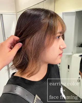 ミディアム カラー ハイトーン/レイヤー 似合わせ・ユキノのヘアスタイル