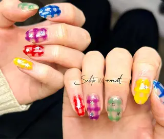 ネイル 渋谷 怜奈のネイルデザイン