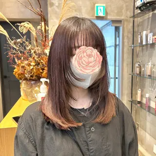 セミロング 縮毛矯正・似合わせ タナカ レイヤのヘアスタイル