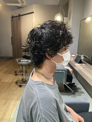 パーマ メンズ SCENEbyRAD helmのヘアスタイル