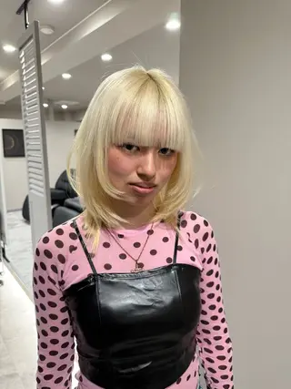 カラー カレン mimiiyのヘアスタイル