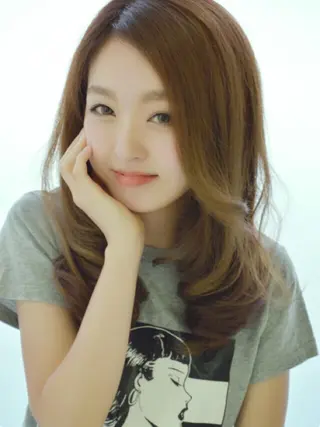 セミロング ロング カラー パーマ 青木 茂樹⭐️ 透明感カラーのヘアスタイル