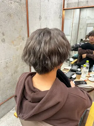 カラー メンズ 顔周りレイヤー/ ふわあいりのヘアスタイル
