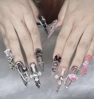 ネイル Lee Nailsのネイルデザイン