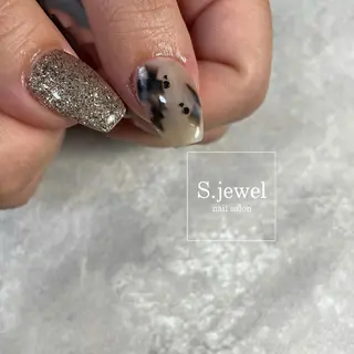 ネイル S. JEWELのネイルデザイン