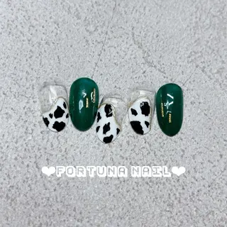 ネイル Nail •Head スパFortunaのネイルデザイン