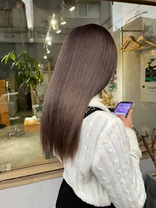 ロング カラー 透明感ハイトーン🦄 キラ🌈のヘアスタイル