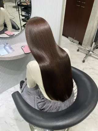 ロング RAF Sakuraのヘアスタイル