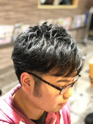 ショート メンズ 吉村 周馬のヘアスタイル