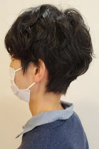 ショート 齋藤 愛美のヘアスタイル