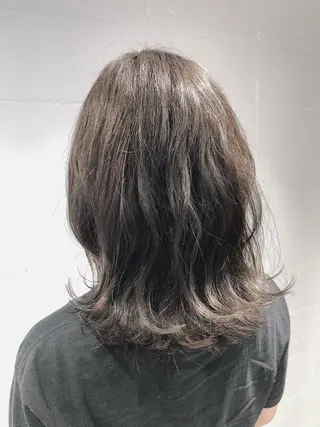 ミディアム ショート・ウルフ✂︎ 安住有咲子のヘアスタイル