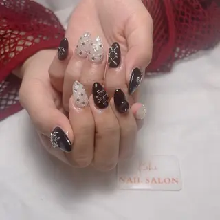 ネイル 💕鈴木ユリ パラジェル/オフ無料のネイルデザイン