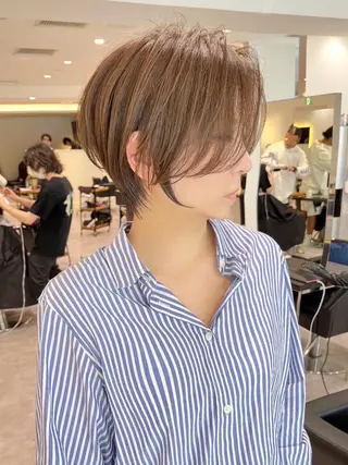 ショート カラー 襟足でお悩みの方✂︎ くびれ職人ハシモトのヘアスタイル